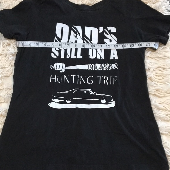 2/$15 Jeffrey Dean Morgan fan shirt - Picture 3 of 3